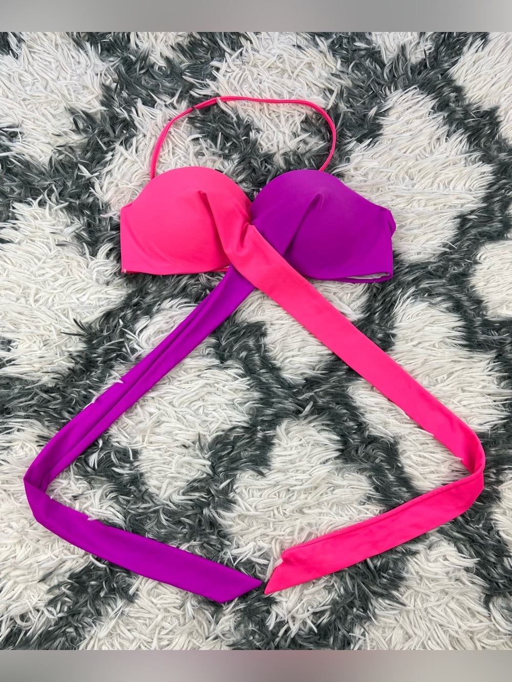 Victoria’s Secret PINK Women’s Hot Pink Purple Bandeau Bikini Top Size Small